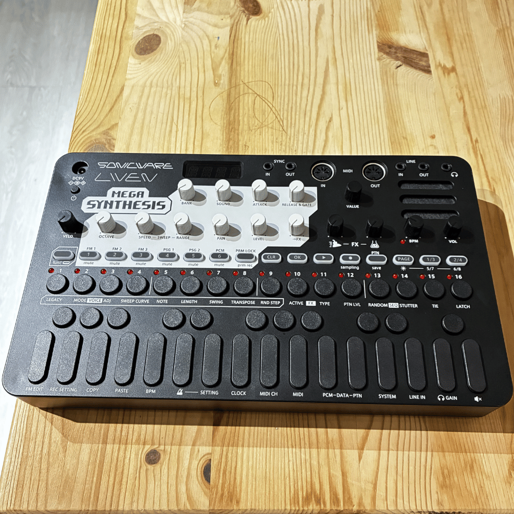 [開封展示品出清] LIVEN Mega Synthesis 合成器音源